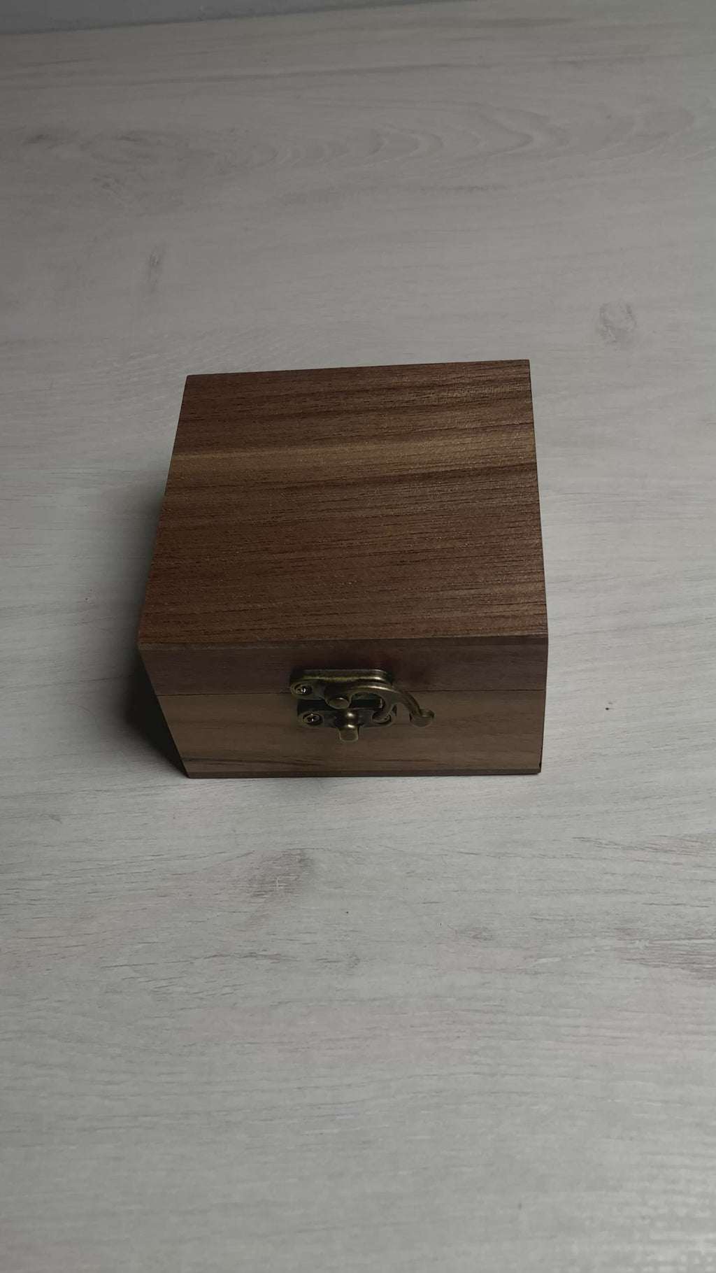 Tiny Woodland Wool Mouse with River, Log, Vine & Firepit